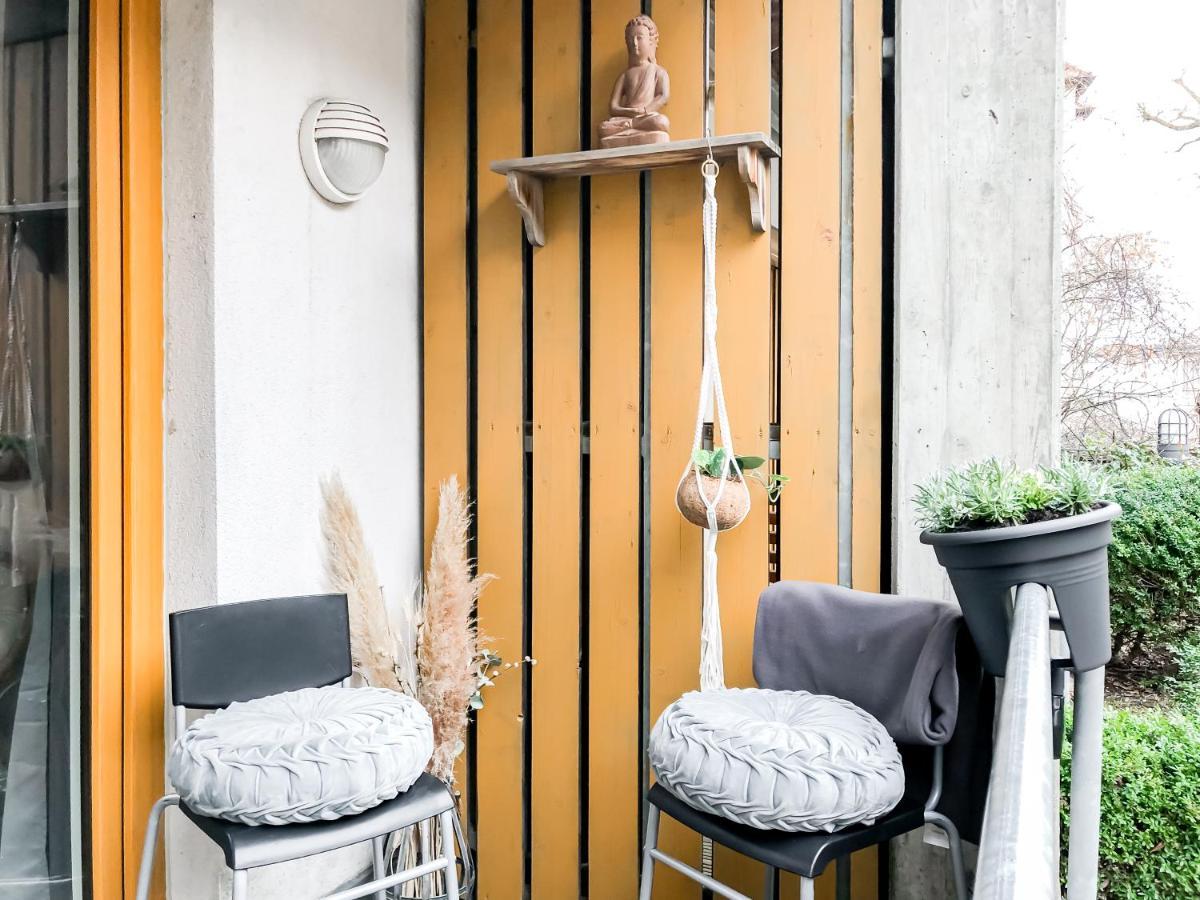 Studio Near Altstadt /W Workspace, Feng-Shui & Art Wurzburg Exterior photo